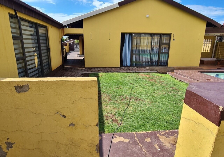 Exterior & Views 2, Khahiligi Investment Properties Guest, City of Johannesburg