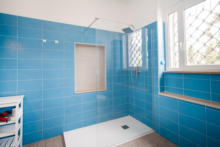 Bathroom 2, B&B Casina de Goyzueta, Napoli