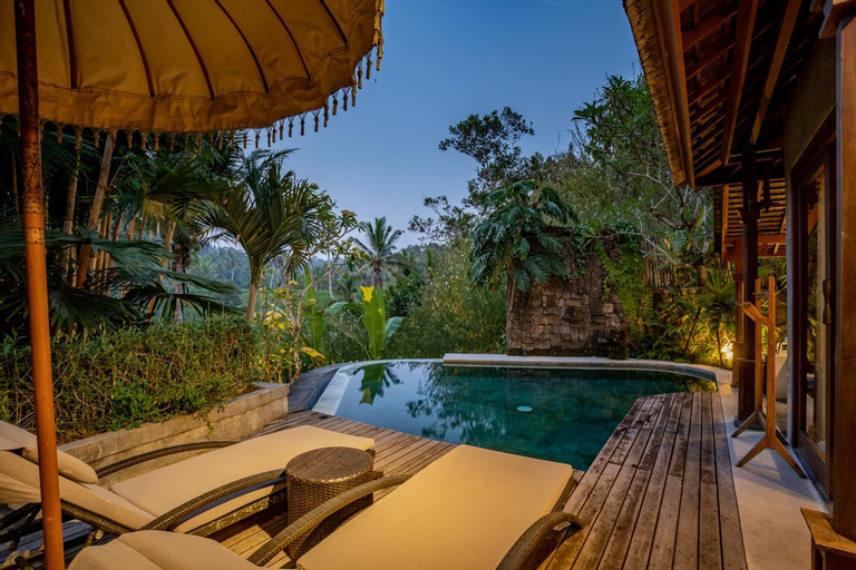 Swimming Pool 12