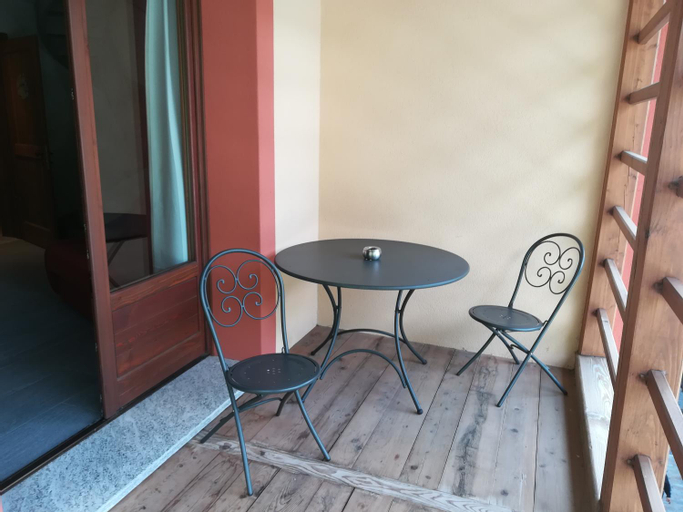 Others 4, Residence Orma, Vercelli