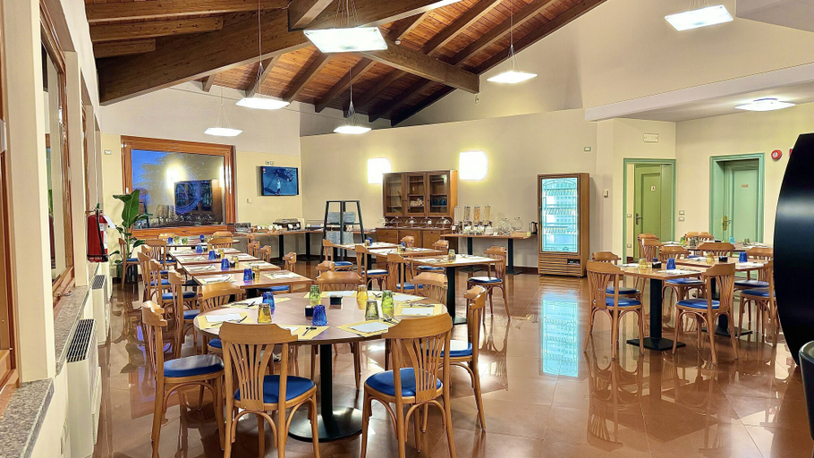 Food & Drinks 5, HC Hotel Touring Seniga, Brescia
