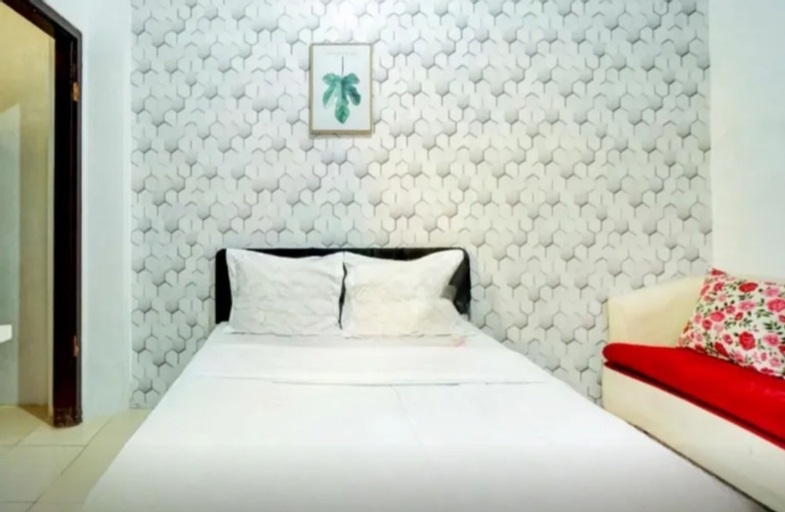Bedroom 13