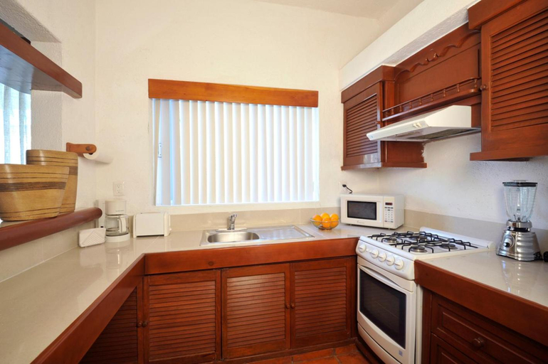 Others 5, Las Palmas Condominio, Cozumel