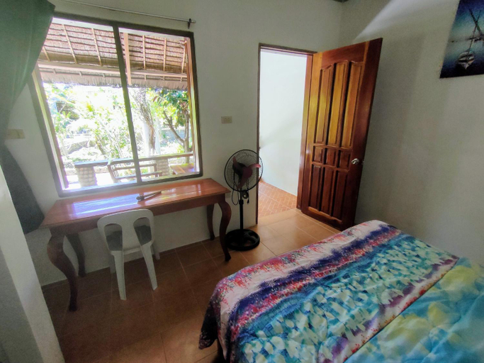 Bedroom 2, Moalboal T Breeze Coastal Resort, Moalboal