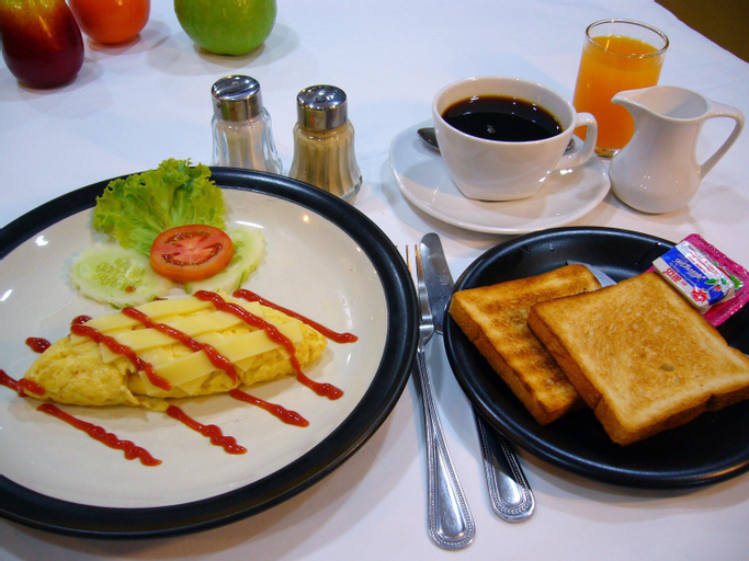 Food & Drinks 7