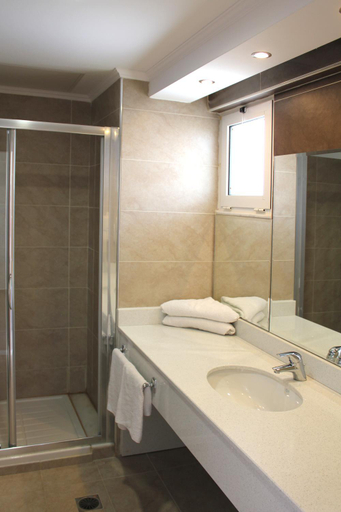 Bathroom 5, Sea Melody Beach Hotel And Apartments, South Aegean