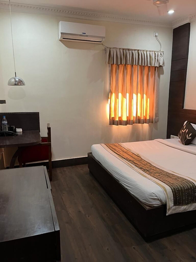 Bedroom 4, Hotel Ken, Ranchi