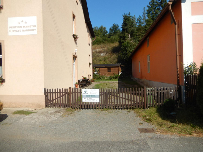 Others 2, PENZION MANETIN u Sv. Barbory, Karlovy Vary