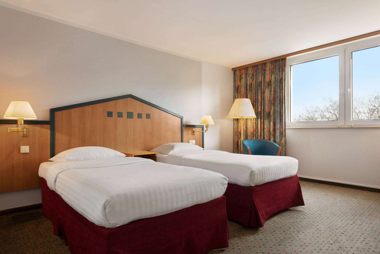 Bedroom 3, Ramada by Wyndham Bottrop, Bottrop