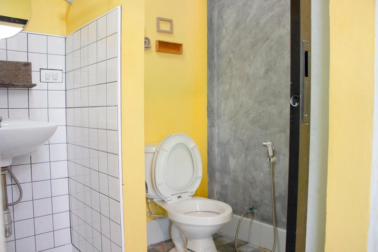 Bathroom 4, Patoey House, Muang Chon Buri