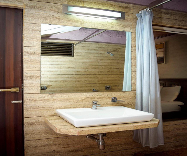 Bathroom 4, Adamo The Resort, Raigarh