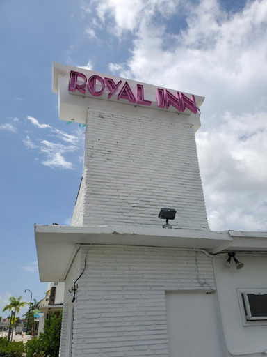 Others 4, Royal Budget Inn, Miami-Dade