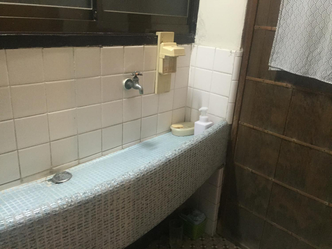 Bathroom 3, Takeyaso Ryokan, Amagasaki
