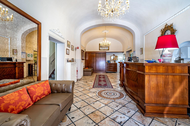 Public Area 2, Hotel Minerva, Pisa