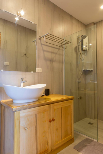 Bathroom 2, Dolce Amore Resort, San Juan