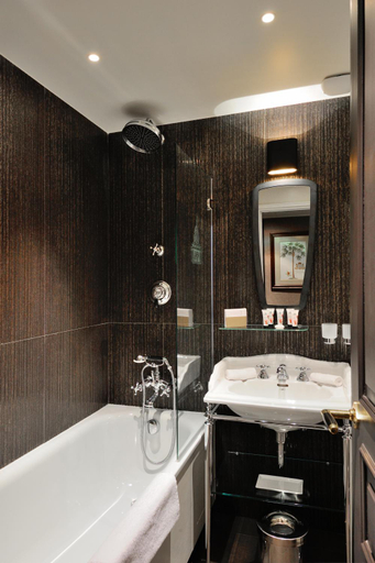 Bathroom 4, Hotel Les Dames du Pantheon, Paris