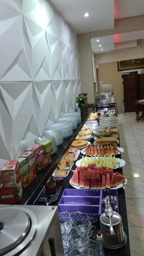 Food & Drinks 5, Hotel Rio Claro, Rio Claro