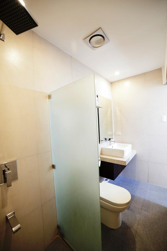 Bathroom 4, Ocean Suites Bohol Boutique Hotel, Tagbilaran City