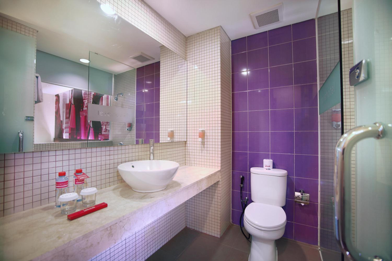 Bathroom 5