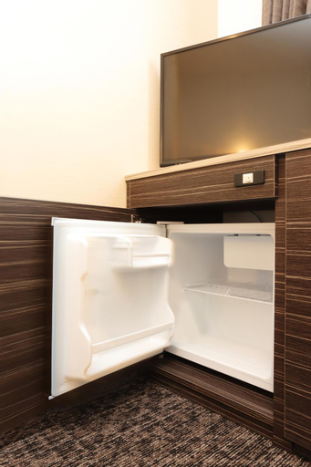 Bathroom 23