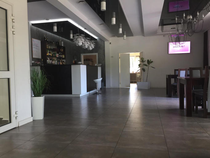 Food & Drinks, Lesna Chata, Lubaczów