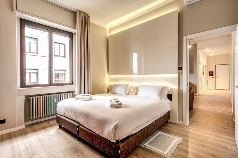 Suite Santa Tecla, Milano