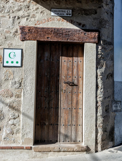 Exterior & Views 1, Casa Rural la Plaza, Cáceres