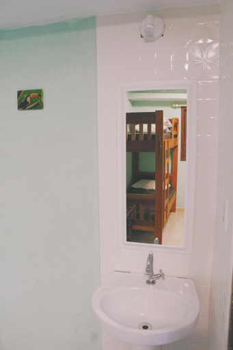 Bathroom 2, Verde Hostel Ilhabela, São Sebastião
