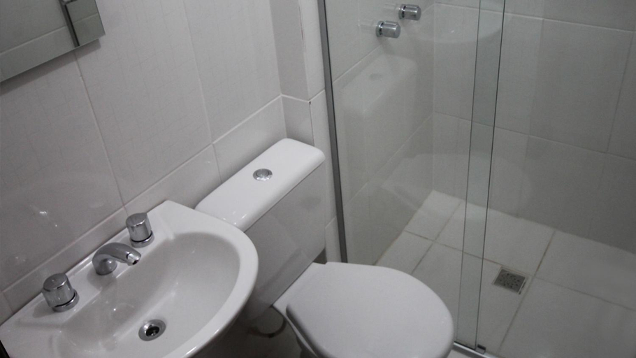 Bathroom, Hotel Ricardi Express, Cascavel