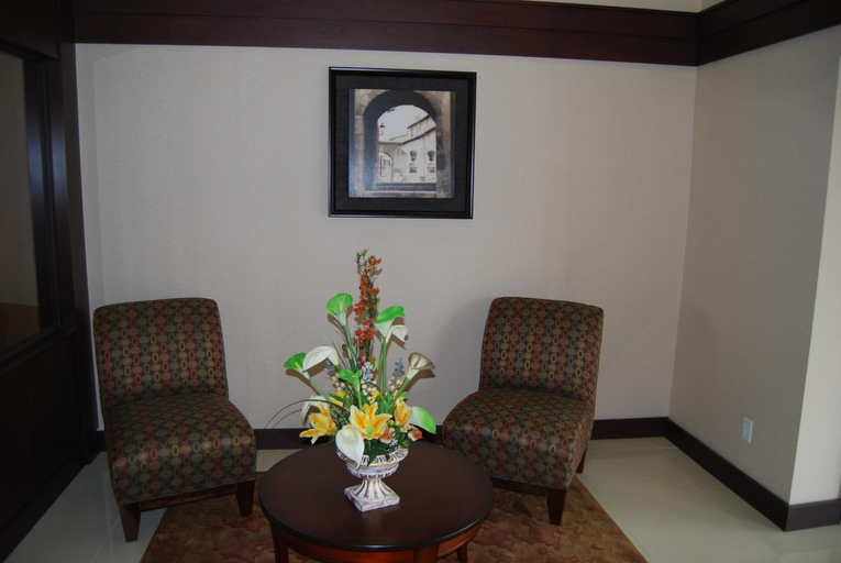 Public Area 2, Days Inn by Wyndham Brampton, Peel