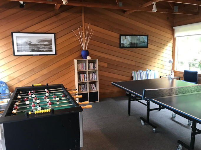Food & Drinks, Ocean View Apts at Whitcrest Great Ocean Rd Resort, Colac-Otway - South