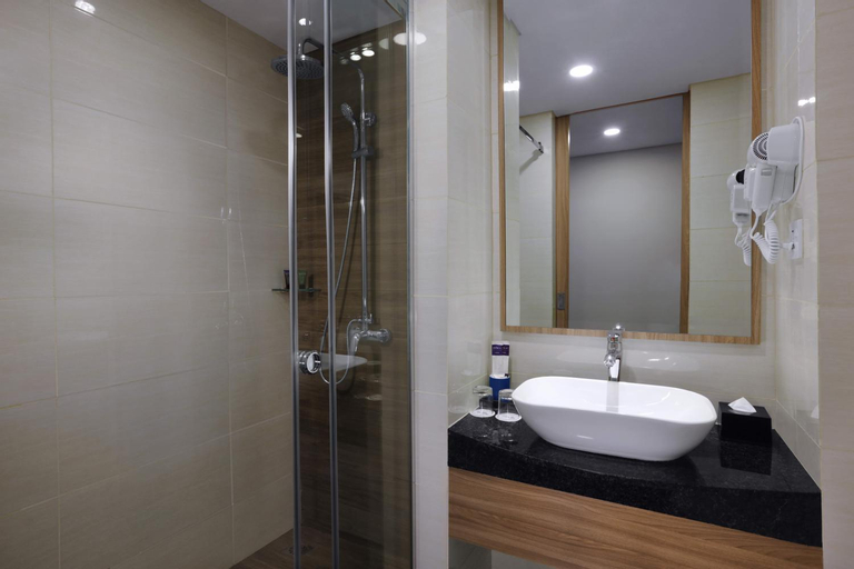 Bathroom 4