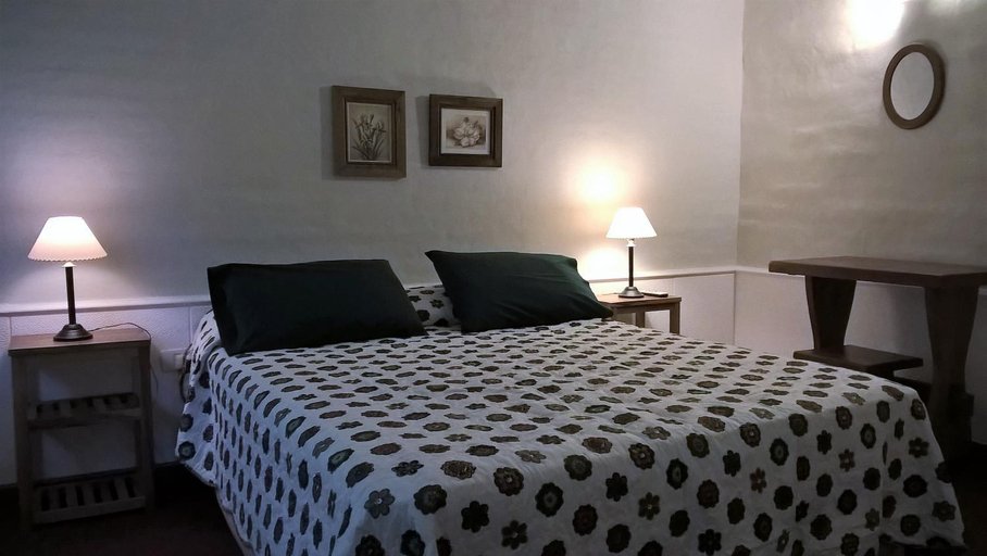 Others 5, Hostal La Quebrada, Chacabuco