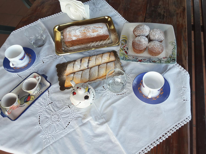Food & Drinks 4, mansarda fiorita, Salerno