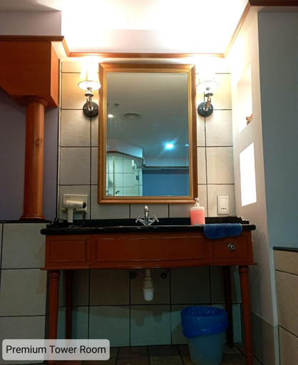 Bathroom 4