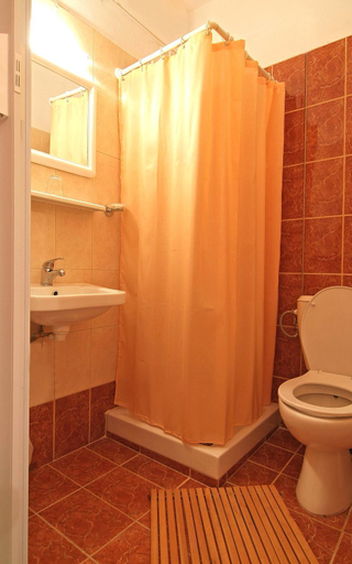 Bathroom 2, Sibylla Hotel, Central Greece
