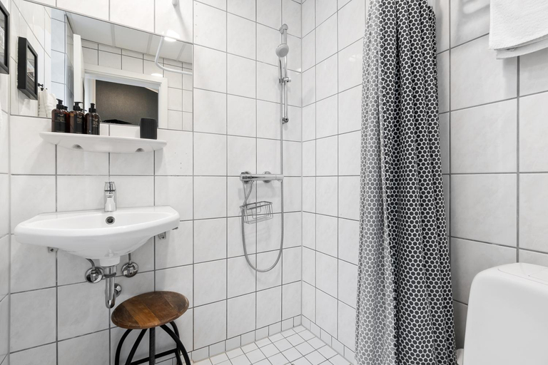 Bathroom 3, Ibsens Hotel, Copenhagen