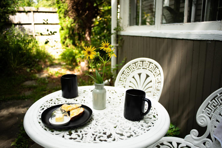 Others 5, Black Walnut Bed and Breakfast, Seneca