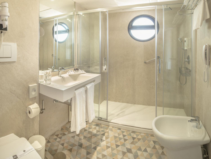 Bathroom 4, Hotel RH Princesa, Alicante