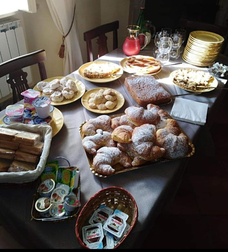 Food & Drinks 4, Casa Vacanze - Franco ed Enza, Salerno