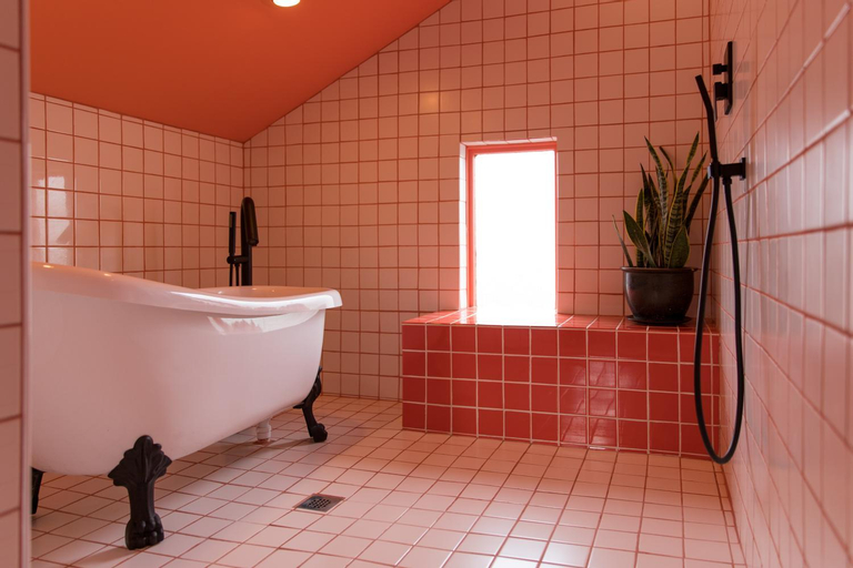 Bathroom 13