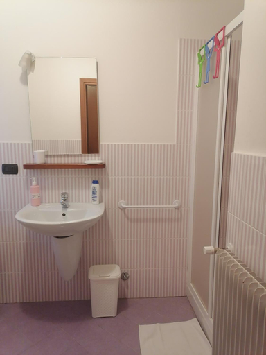 Bathroom 6