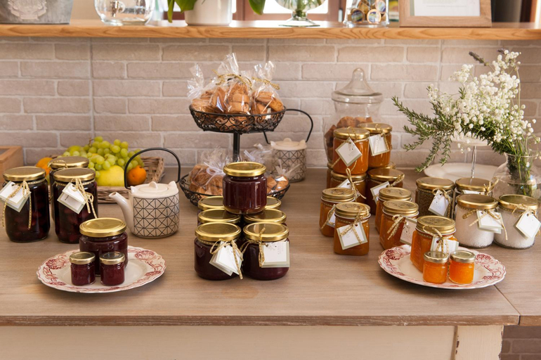 Food & Drinks 5, Kamares Villas, Peloponnese