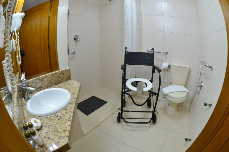 Bathroom 3, Hotel Renascenca, Gramado