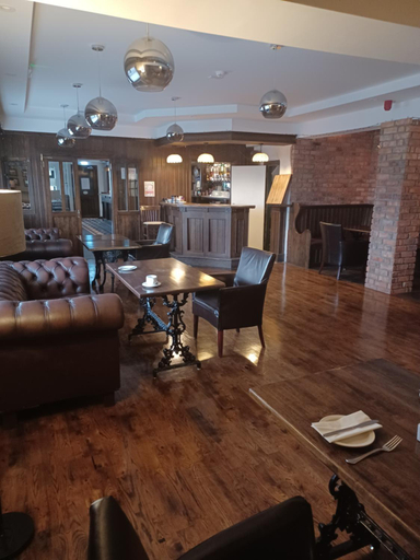 Others 4, The Midway Bar & Guesthouse