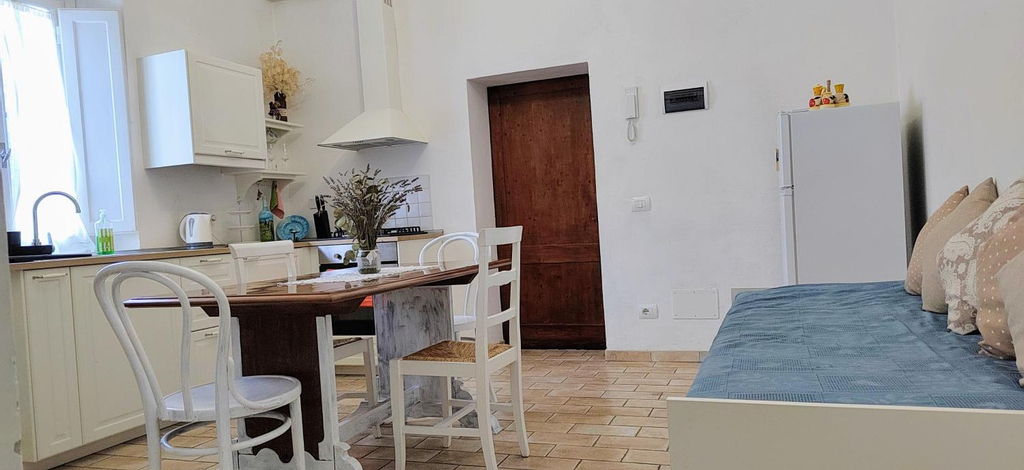 Others 4, Villa Elvira, Arezzo