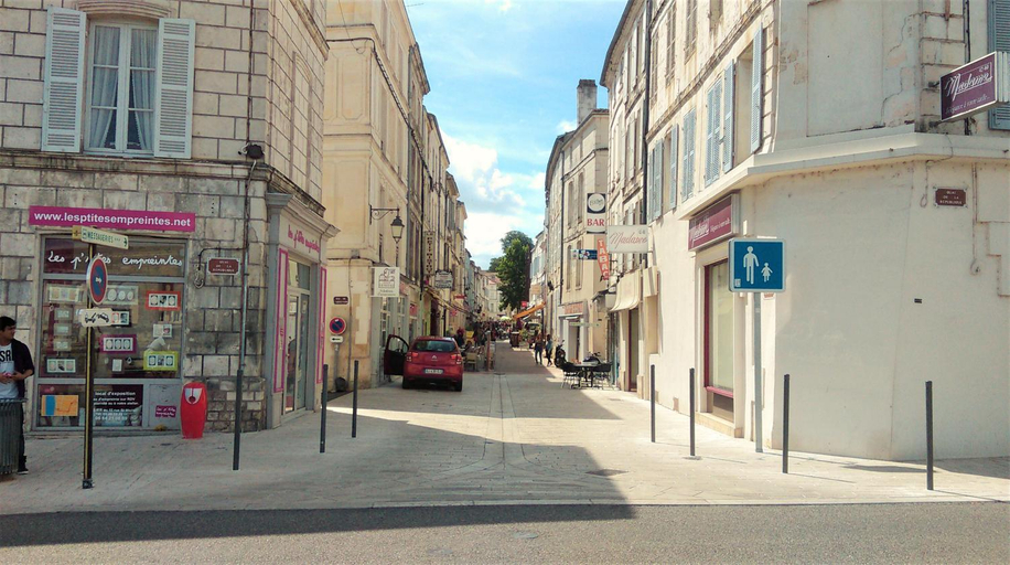 Others 5, Les Gites du Vigneron et Cd'h, Charente-Maritime