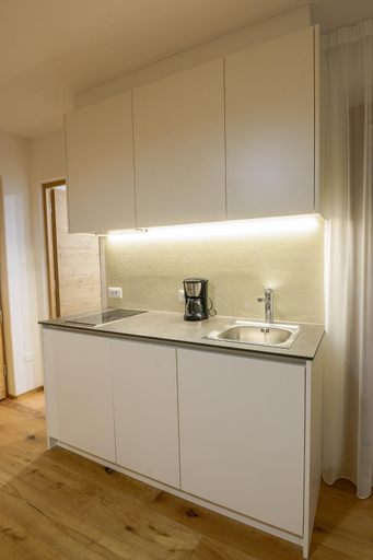 Others 3, Residence Stefansdorf, Bolzano