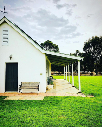 The Lake House Retreat, Tatiara