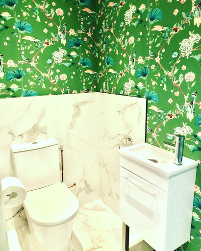 Bathroom 3, L'Hotel de Herce Chambre d'Hote, Mayenne